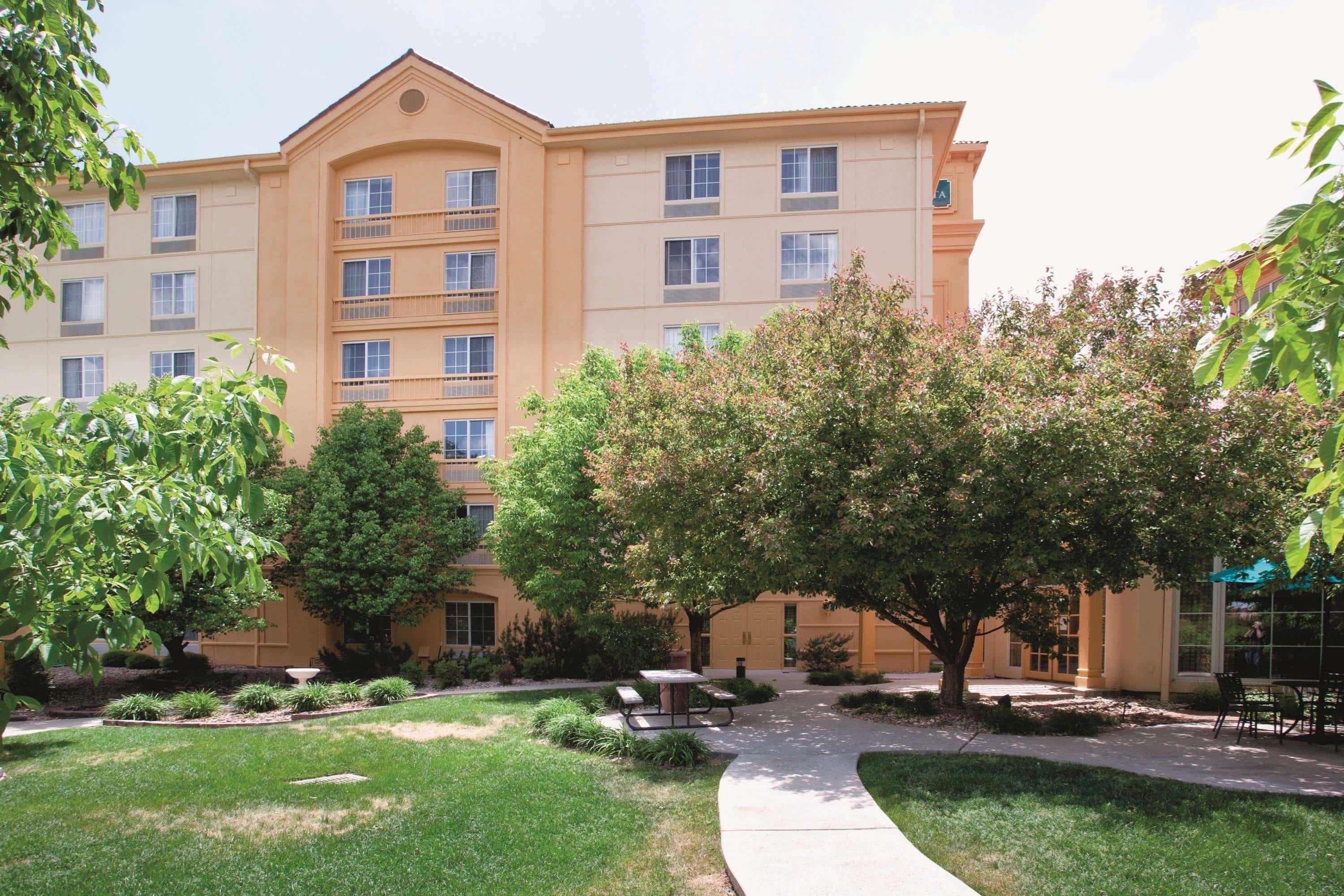 Hotel La Quinta By Wyndham Colorado Springs South Airport Exterior foto