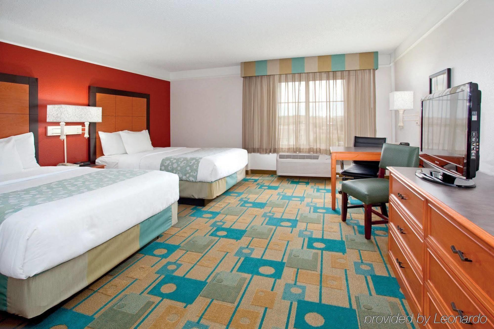 Hotel La Quinta By Wyndham Colorado Springs South Airport Exterior foto